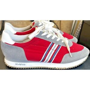 SEAVEES Royal Runner Gray/Red Men's Size 11 Recycled Suede California